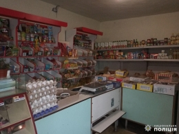 В с. Кондратовка ограблен магазин – личность подозреваемого установлена