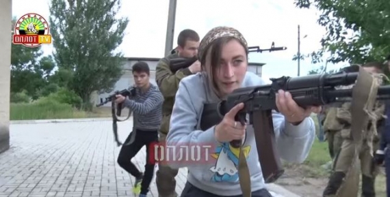 Как в «ДНР» школьников готовят к военным условиям