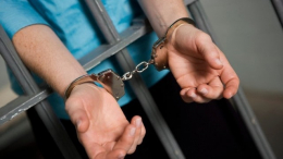 За надругательство над 10-летней девочкой суд приговорил рецидивиста к 12-годам тюрьмы