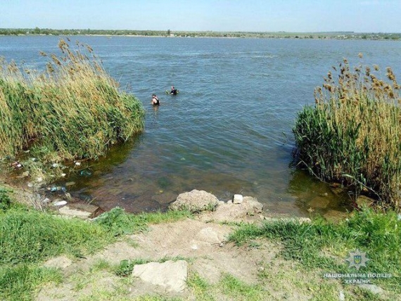 В Донецкой области на дне водоеме нашли тело 13-летнего ребенка