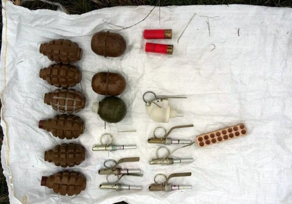 В Бахмуте мужчина хранил дома боевые гранаты