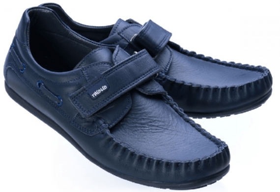 Особенности и преимущества детских туфель для мальчика