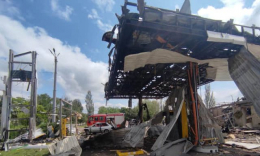 Оккупанты ударили по Торецку фугасными бомбами (фото)