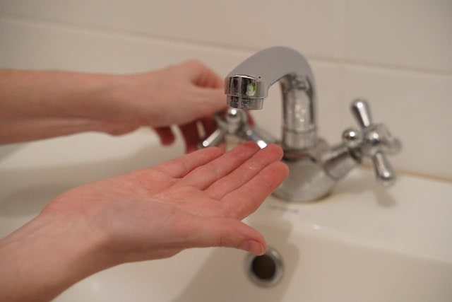 Один раз в два дня - в Донецке и Макеевке ограничивают подачу воды