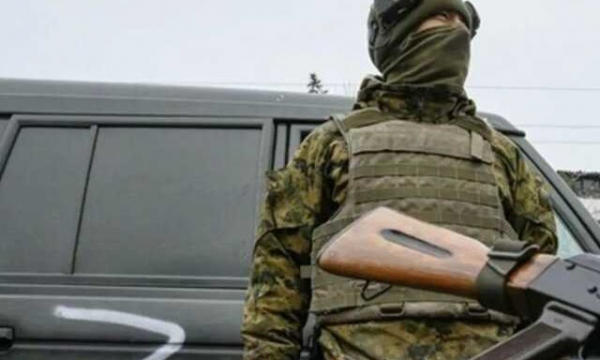 Оккупанты выгоняют жителей прифронтовых сел из их домов