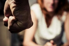 В Макеевке в разгар праздника избили женщину