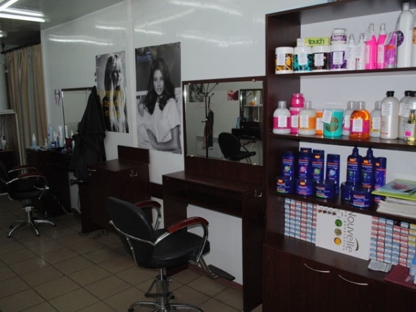 Социальная парикмахерская станет новым бизнесом переселенки из Донецка