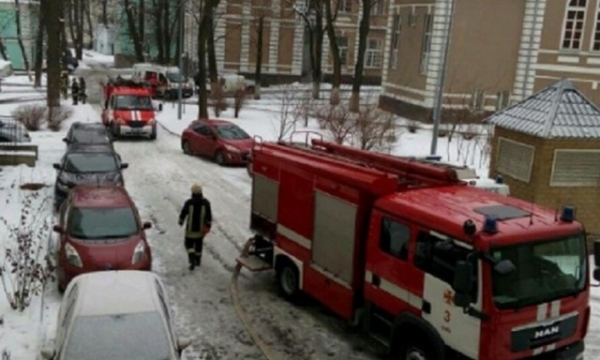 В Горловке горело здание института иностранных языков