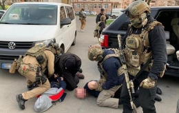 В Донецкой области задержали банду вымогателей