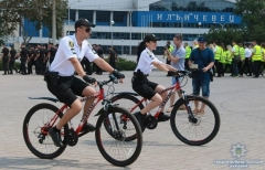 В Мариуполе спасли женщину, упавшую на железнодорожную колею