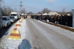 Не выдержало сердце: на одном из КПВВ скончались сразу три человека