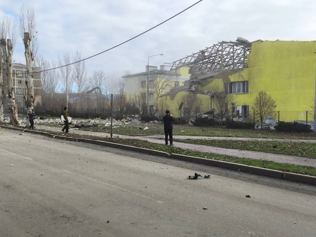 Террористы Российской Федерации ударили по школам в Славянске