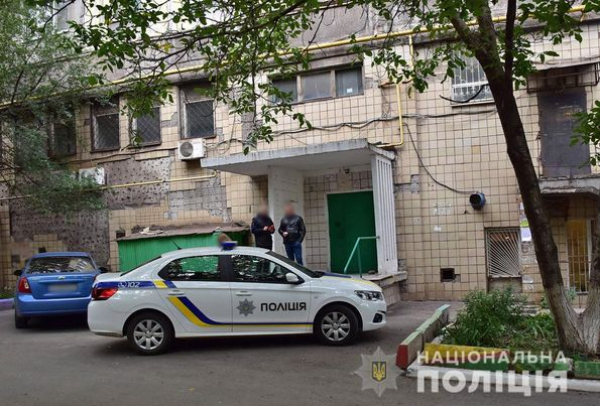 Спецоперация «Гром» – полицейские задержали подозреваемого в убийстве, взявшего в заложницы дочь