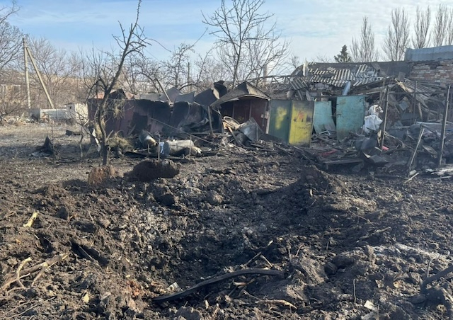 Террористы ранили в течение дня четверых жителей области