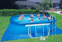 Надувные бассейны для дачи: преимущества и недостатки