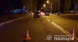 В Бахмуте водитель автомобиля «Fiat» сбил пешехода с ребенком на руках