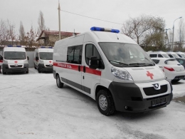 Четверо подростков едва не погибли, употребив паленую водку