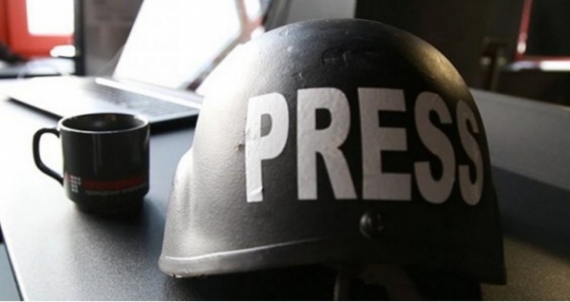 Съемочная группа НТВ попала под обстрел на Донбассе