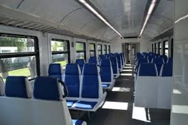 Донецкая железная дорога обновляет электропоезда