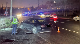 В ДТП в Мариуполе пострадали люди и повреждены три машины