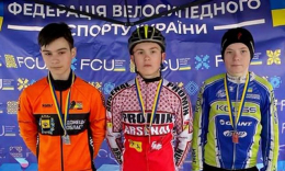 Юный спортсмен из Лимана завоевал серебряную медаль на чемпионате по велоспорту