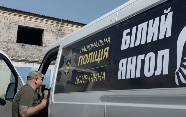 Полицейские подразделения «Белые ангелы» эвакуировали свыше 70-ти жителей Покровска