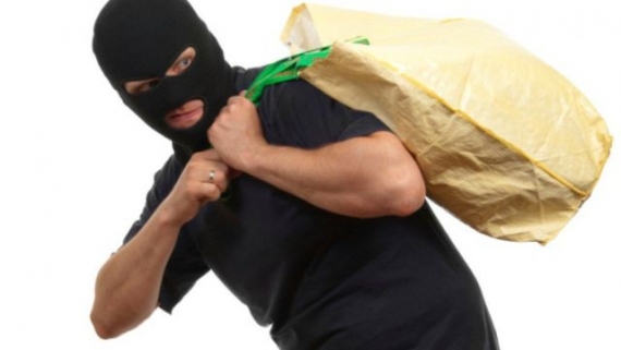 В неподконтрольной Горловке преступник ударил по голове мужчину ради пакета с продуктами