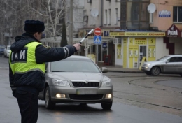 Сотрудники «ГАИ ДНР» пугают граждан конфискацией авто за украинские номера