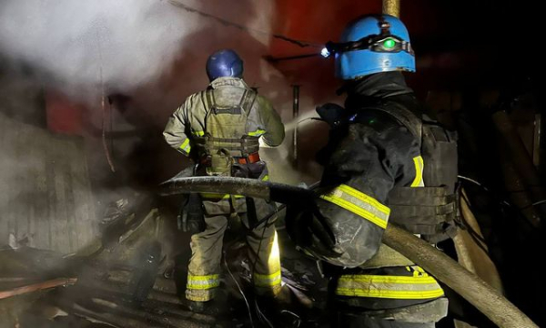 Россияне в селе Колодцы обстреляли церковь и частные дома – возникло два пожара