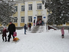 Какие школы закрылись из-за непогоды в Донецкой области