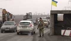 Жители ОРДО самовольно вклеивают возрастные фото в паспорта