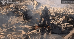 При разборе завалов дома в Константиновке найдены тела погибших жителей