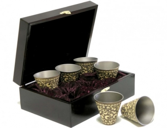 Рюмки и стопки: история появления, обзор, фото