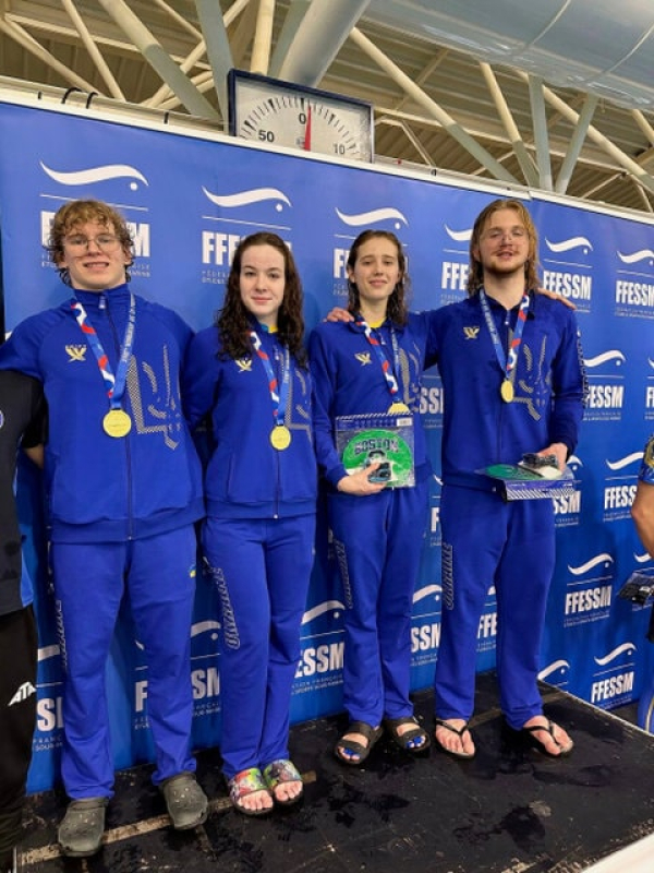 Краматорская спортсменка завоевала 3 золотых медали на этапе Кубка мира по подводному спорту