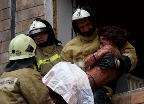 Взрыв в многоэтажке: в оккупированном Донецке скончалась пострадавшая девушка