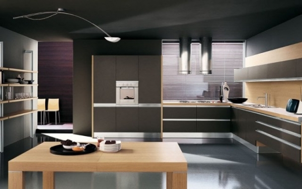 Что лучше: готовая кухня или на заказ?