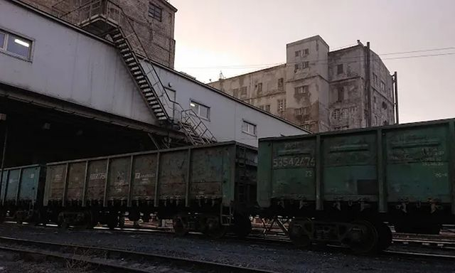 Россияне уничтожили фабрику ДТЭК, которая снабжала углем ТЭЦ Украины