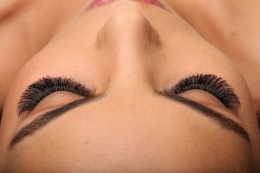 Наращивание ресниц как бизнес: с чего начать и как преуспеть