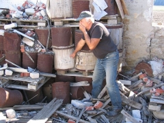 В «ДНР» захоронили тонны опасных ядов: местное население в ужасе