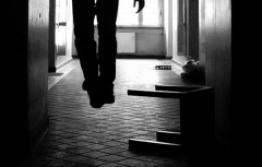 Несовершеннолетний ребенок повесился в Донецкой области