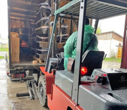 Кураховская больница получила 6 тонн медицинского оборудования