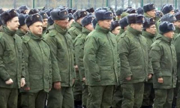 РФ наращивает в Мариуполе воинский контингент