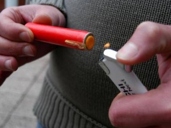 На Донбассе подросток опалил лицо, играясь с петардой