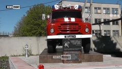 В оккупированной Макеевке установили памятник «МЧС ДНР», используя машину, которая находилась на службе ГосЧС Украины