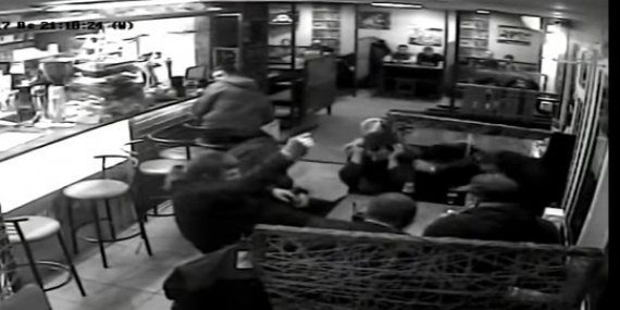 Водитель прокурора Покровска устроил стрельбу в местном кафе (видео)