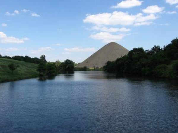 В Макеевке в шахтном отстойнике утонули две пятиклассницы