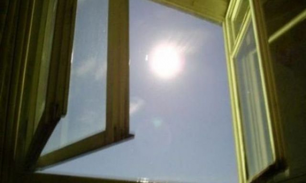 Очередное преступление в Мариуполе – с 9-го этажа выбросили девушку