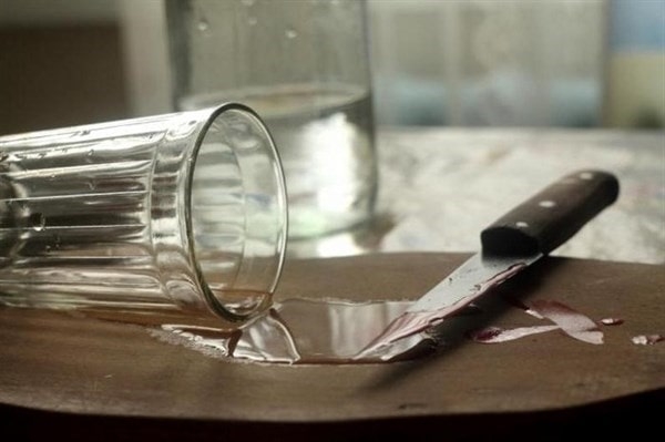 В Мариуполе праздничное застолье закончилось поножовщиной