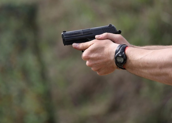 Конфликт со стрельбой произошел в Доброполье – ранен один человек (видео)