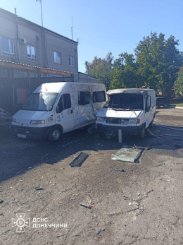 Во время вражеского удара по пожарной части тяжело ранен спасатель